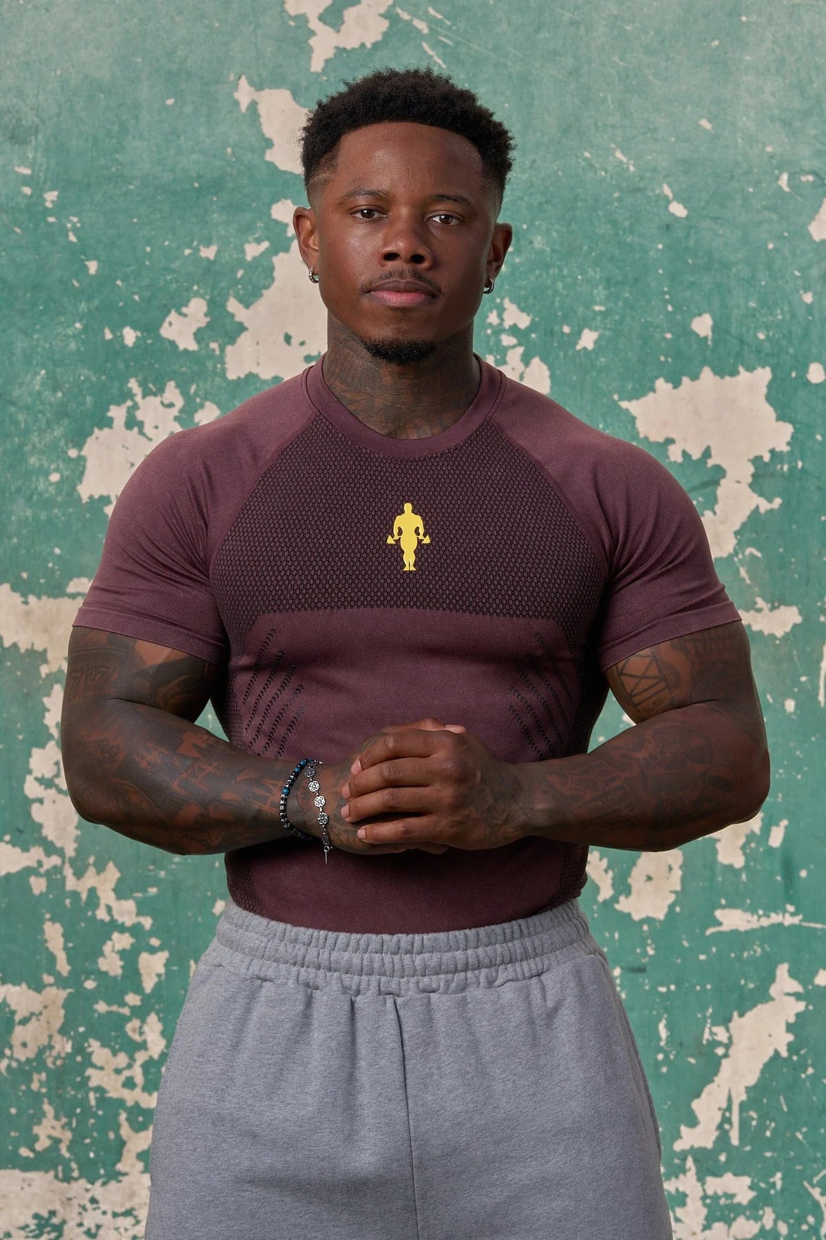 Gold’s Compression Tees | Burgundy |