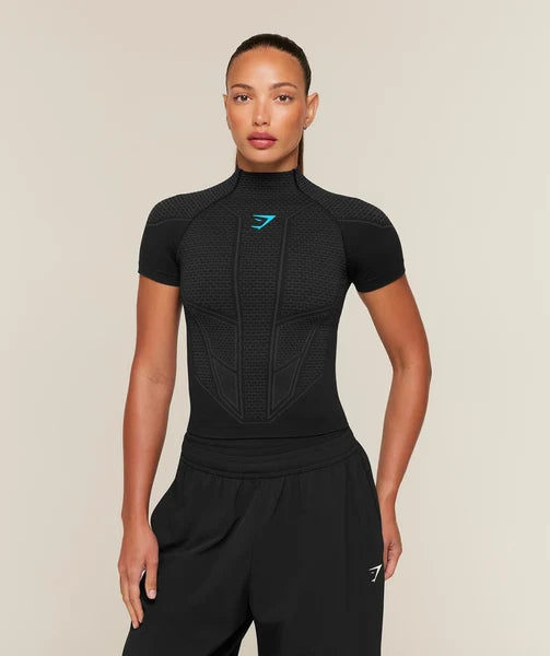 Onyx Baby Tee