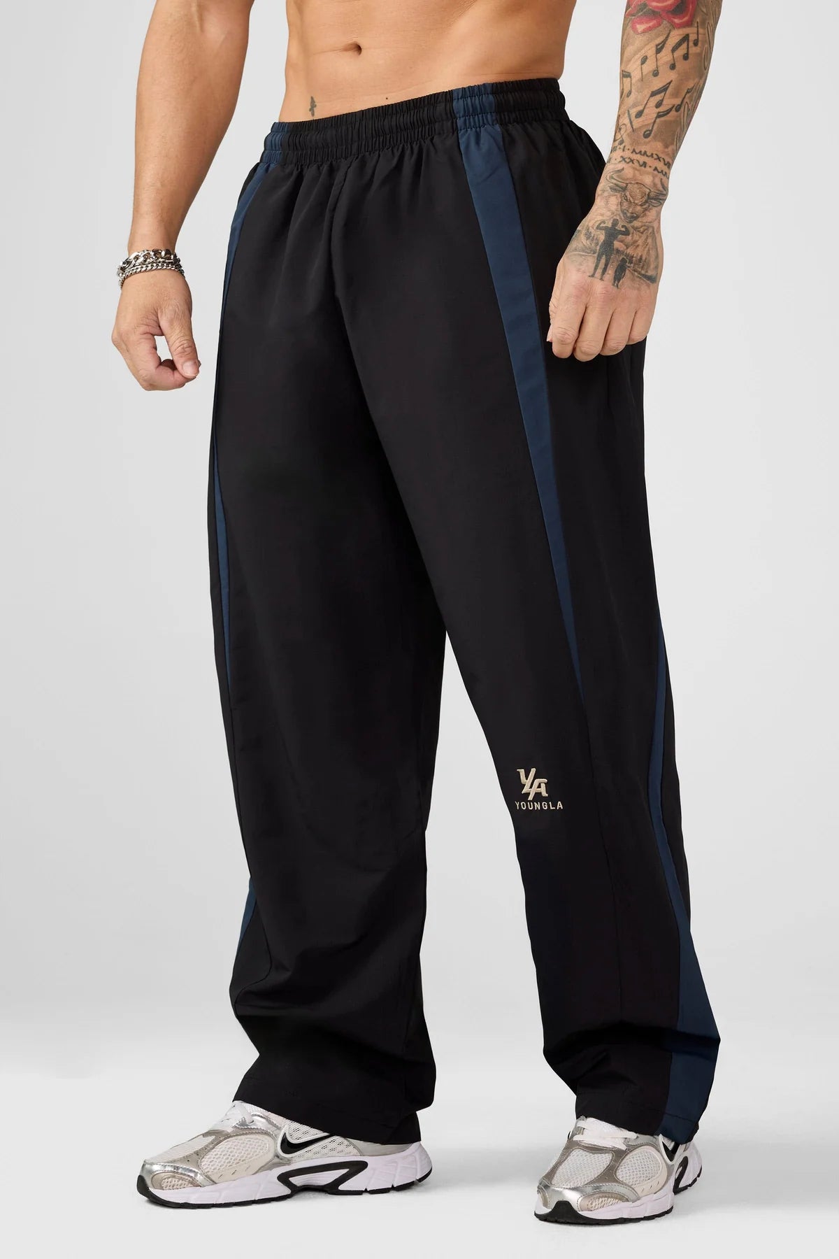 Fight Week Tracksuit Pants | Black/Navy |