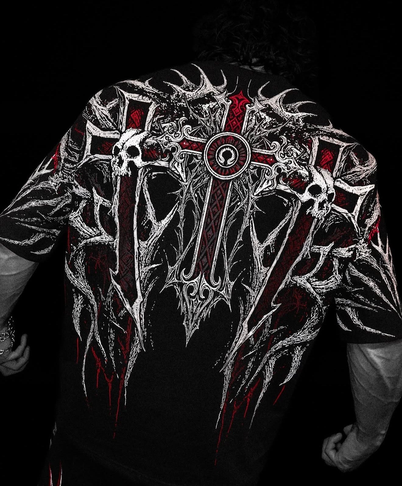 Heaven’s Gate Oversized T-shirt | Heavenly Red |