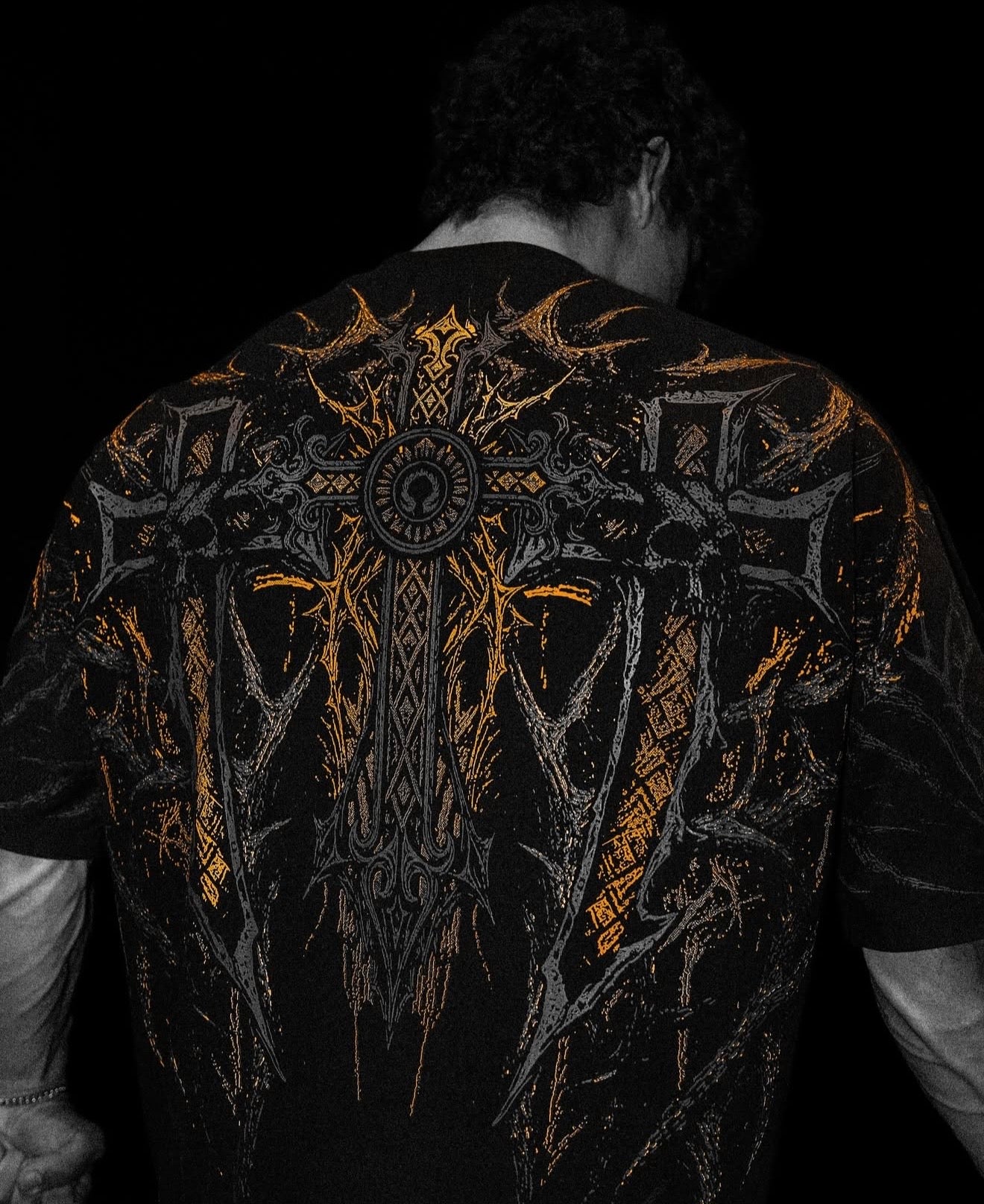 Heaven’s Gate Oversized T-shirt | Raichu |