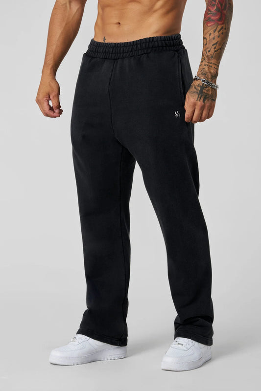 Elevated Essentials Straight Sweats | Black |